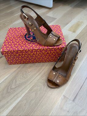 Tory Burch Tan Leather Peep-Toe Slingback Heels with Gold Hardware